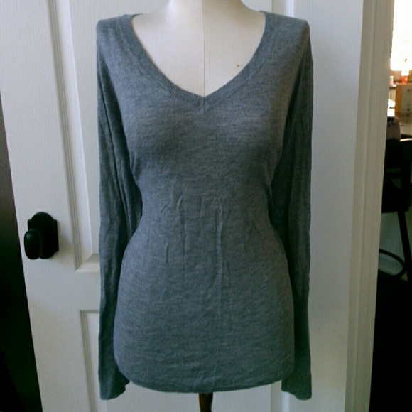 Trouve Gray Long Sleeve Sweater