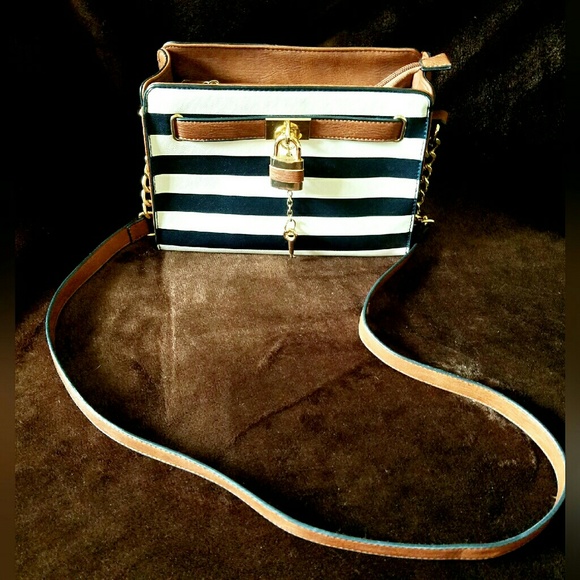 navy striped purse
