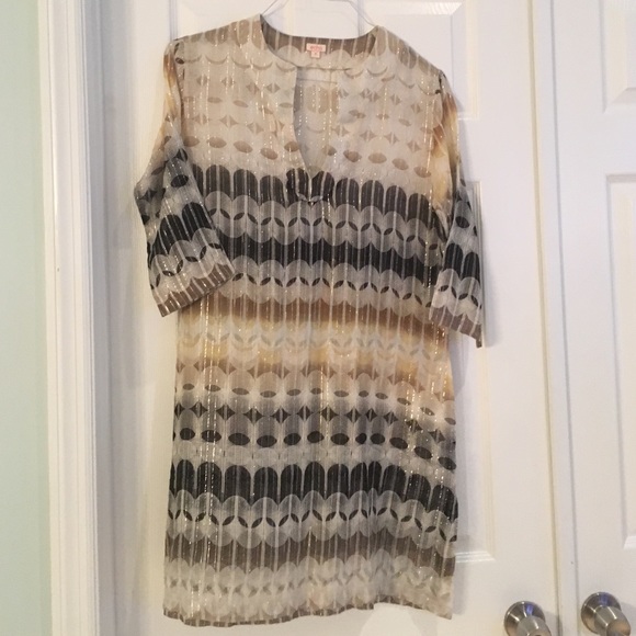 Three pieces - Picture 3 of 4