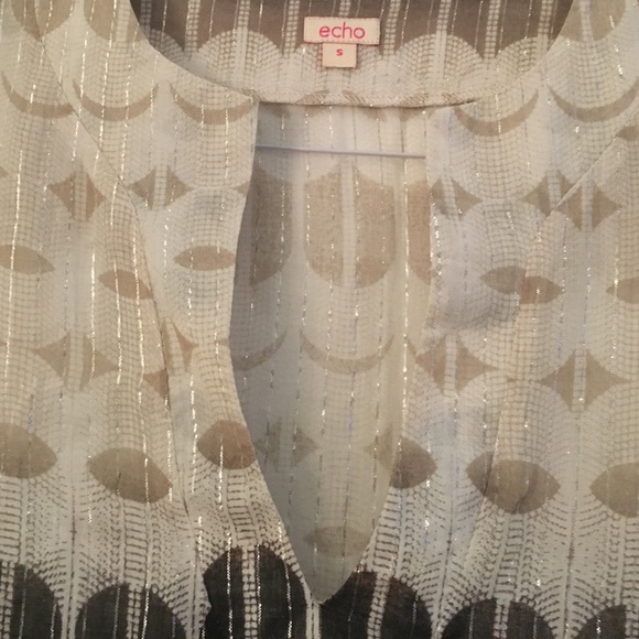 Three pieces - Picture 4 of 4