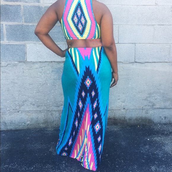 Super Cute Colorful Tribal Print Maxi Dress, NWT - Picture 4 of 5