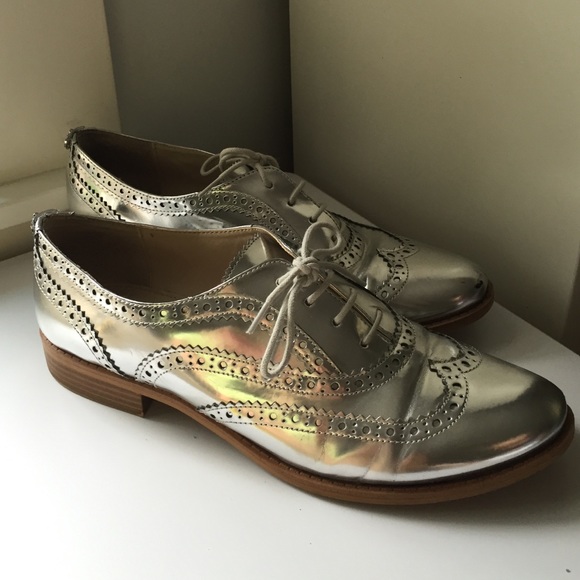 Sam Edelman Shoes - Sam Edelman silver brogue 9.5
