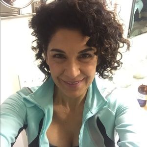 Meet your Posher, Lisa