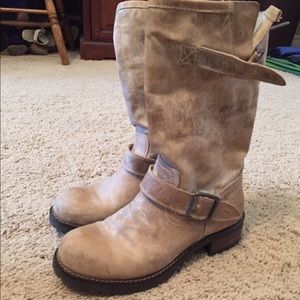 Steve Madden Short Tan Boots