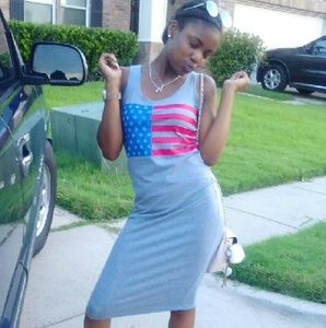 Meet your Posher, Nakia