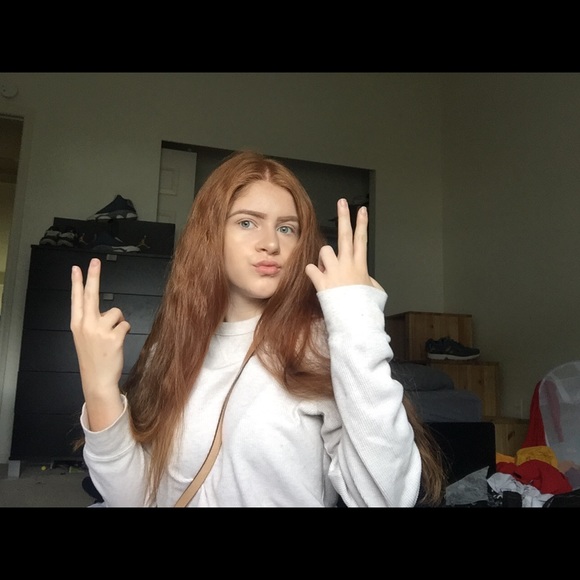 Meet your Posher, Kendall - Picture 1 of 1