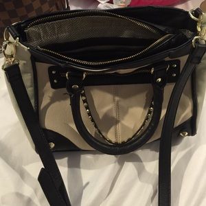 Steve Madden cross body *can bundle*