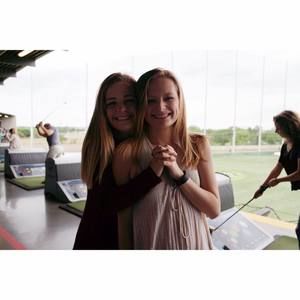 Meet your Posher, Chloe