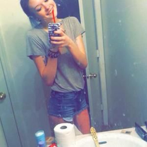 Meet your Posher, Lillian