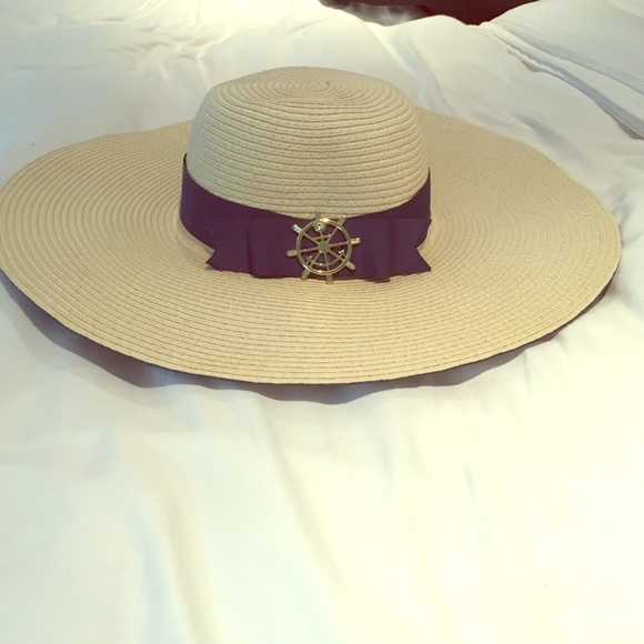 Cream Beach Hat with dark blue ribbon!! - Picture 1 of 3