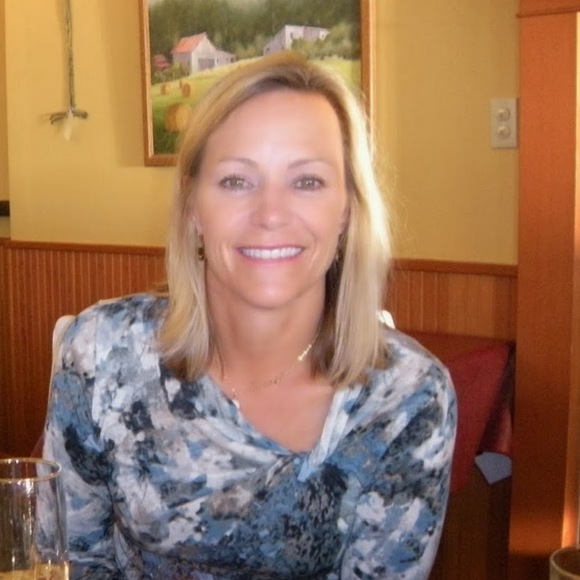 Meet your Posher, Anne