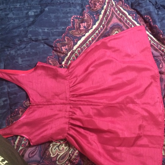 Karlie dress - Picture 2 of 3