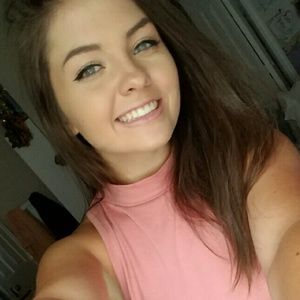 Meet your Posher, Katelynn