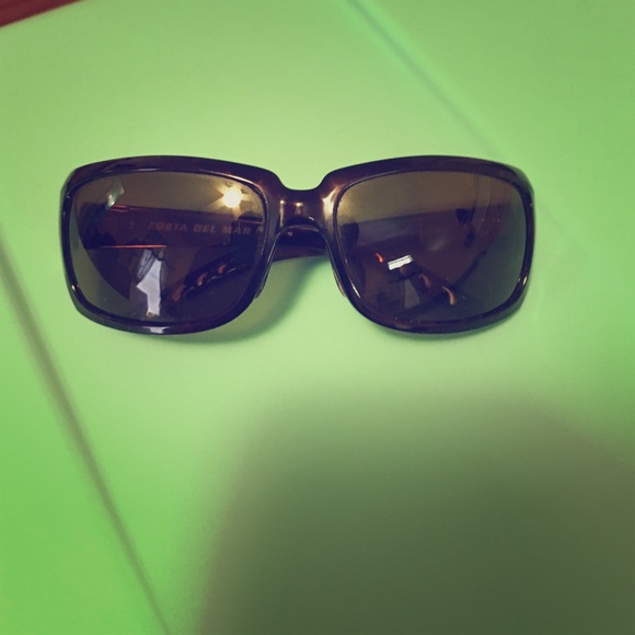 Costa del mar sunglasses