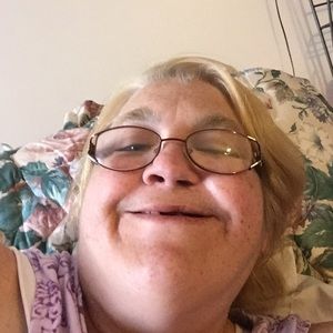 Meet your Posher, Angie