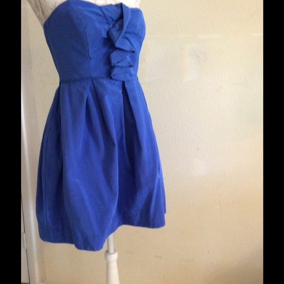 Darling Shoshanna mini cocktail dress.