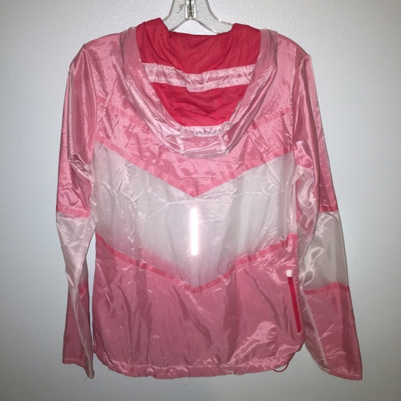 Nike Jacket - Picture 3 of 4