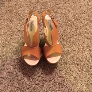Steve Madden Wedges!