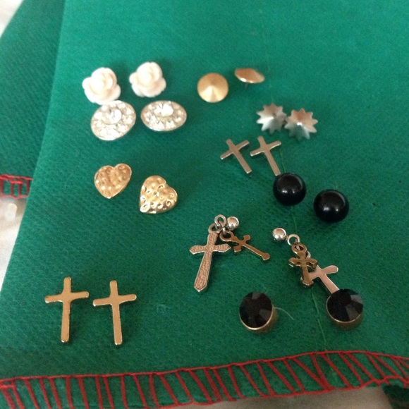 earring bundle - Picture 2 of 4