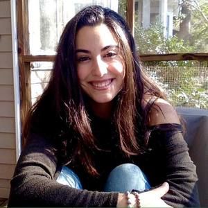 Meet your Posher, Iris