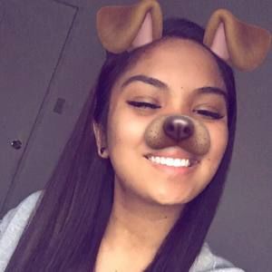 Meet your Posher, Darissa