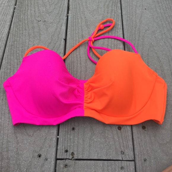 NEW Victoria's Secret Getaway Halter