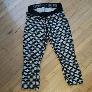 Sz Small Nike dri-fit Capris