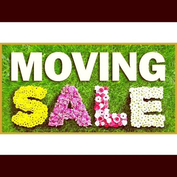 LAST DAY: ALL REASONABLE OFFERS ACCEPTED👠👗🎉