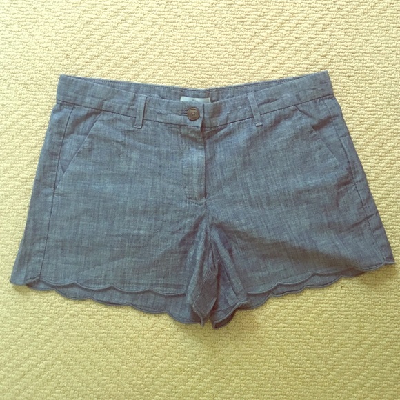 Gap chambray scalloped shorts- Size 4