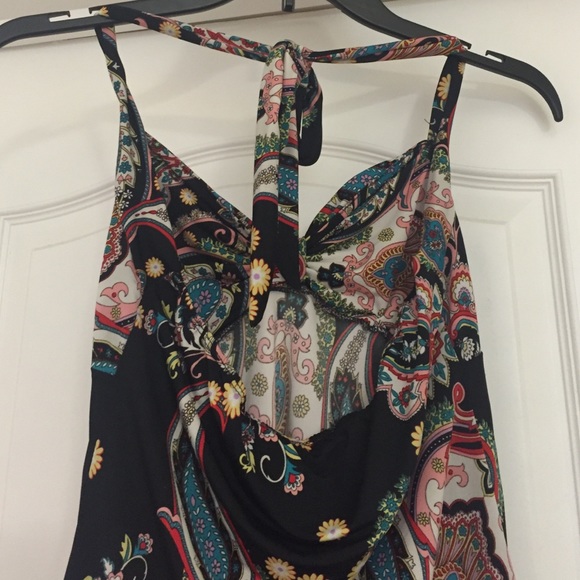 Halter Top - Picture 3 of 3