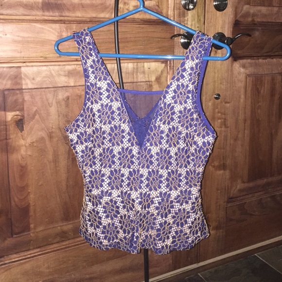 Navy and gold lace peplum top!