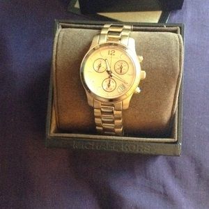 Michael Kors Rose Gold Watch.