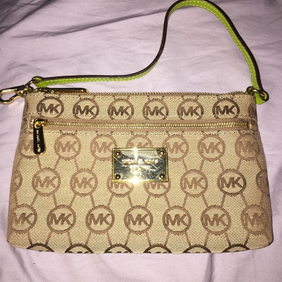Used MK Wristlet.