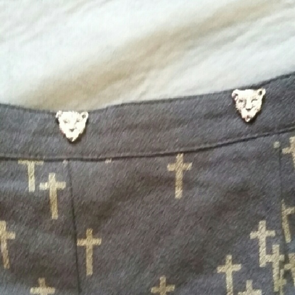 Shorts - Picture 2 of 2