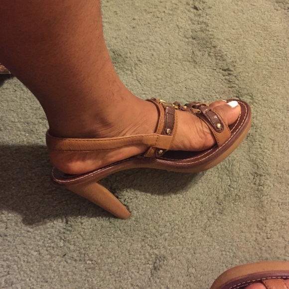 Michael Kors Heels - Picture 2 of 4