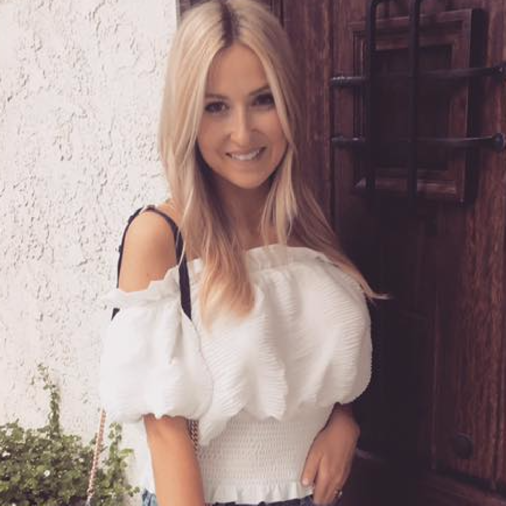Meet your Posher, Ashlee