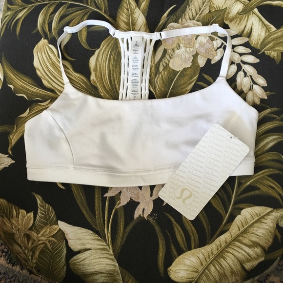 Lululemon white sports bra with strappy back