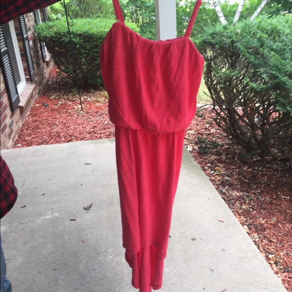 Express Coral hi/low tube dress with belt.