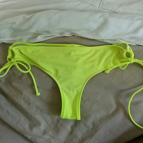 Victoria's Secret Pink itsy bikini bottoms