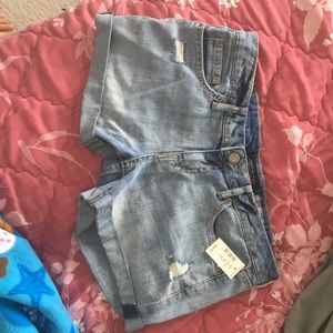 Aeropostale midi size 6 shorts