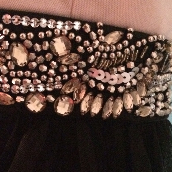 Stunning dress - Picture 3 of 3