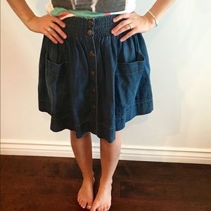 Current/ Elliott denim skirt. Fits like a small