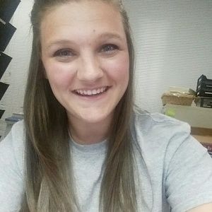 Meet your Posher, Robyn