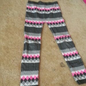 Girls aztec leggings