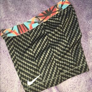 Black and gray zig zag Nike pros✔️🚨