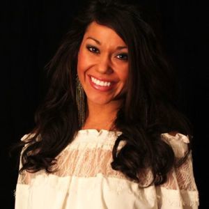 Meet your Posher, Gena