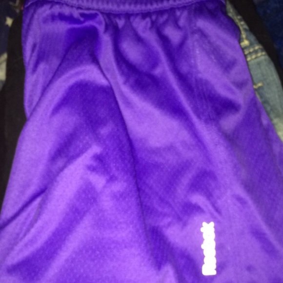 Shorts - Picture 2 of 2