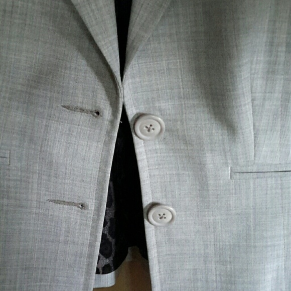 Express Blazer - Picture 3 of 3