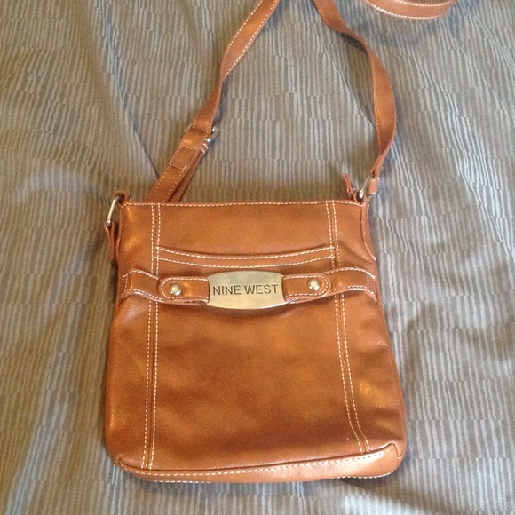 New brown cross body purse