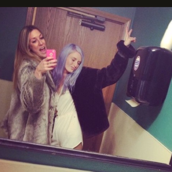 Meet your Posher, Sam - Picture 4 of 7